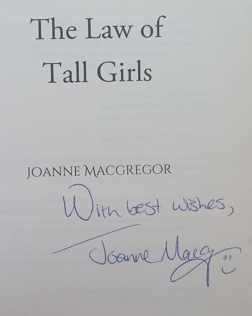 The Law Of Tall Girls: 9780994723000: Macgregor, Joanne: Books 